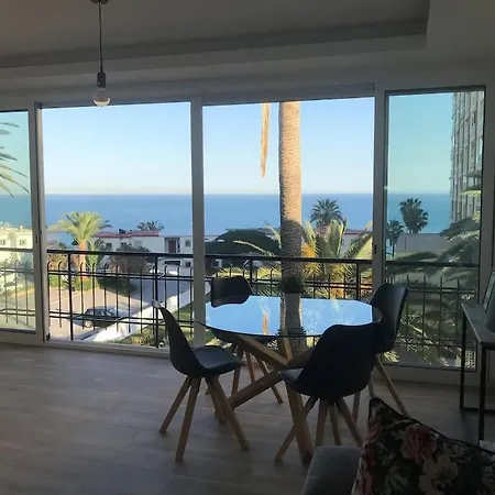 La Roca Brasil 2 Bed & 2 Bathroom Seaview Bajondillo Apartment *